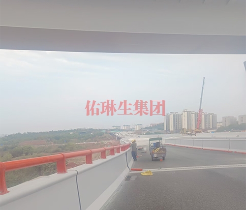 復合材料護欄